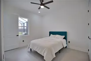 266 W Pine Valley Ln, Rotonda West, FL 33947 - Photo 16