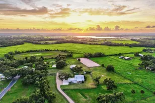 5710 Vanderipe Rd, Sarasota, FL 34241 - Photo 1