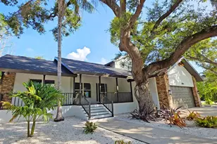 4074 Redbird Circle, Sarasota, FL 34231 - Photo 1