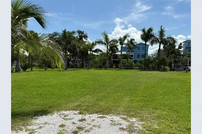 124 Burns Road, Terra Ceia, FL 34250 - Photo 2