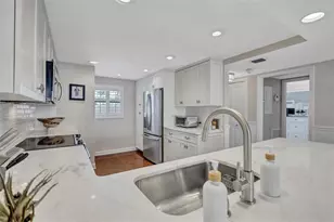 6480 Midnight Pass Rd, Sarasota, FL 34242 - Photo 12