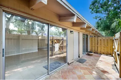 500 N Jefferson Avenue #H1, Sarasota, FL 34237 - Photo 2