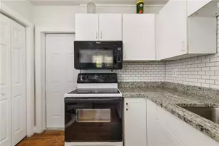 1603 17th St W, Bradenton, FL 34205 - Photo 10