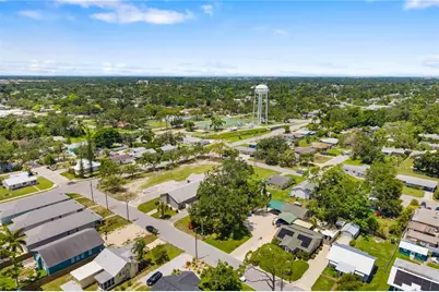 1603 17th Street W, Bradenton, FL 34205 - Photo 32