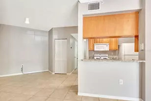 4751 Travini Cir, Sarasota, FL 34235 - Photo 16