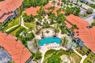 4751 Travini Cir, Sarasota, FL 34235 - Photo 36