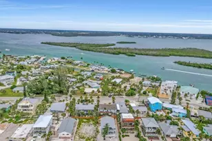 1107 Shoreview Dr, Englewood, FL 34223 - Photo 2