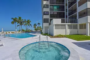 1102 Benjamin Franklin Dr, Sarasota, FL 34236 - Photo 50