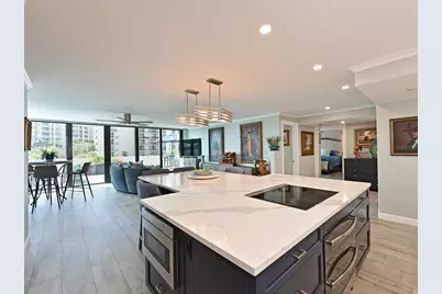 1102 Benjamin Franklin Drive #310, Sarasota, FL 34236 - Photo 12