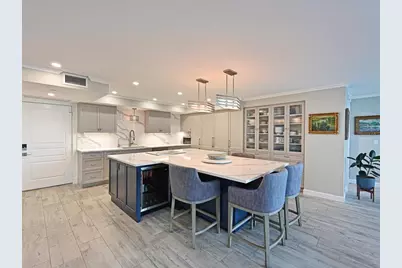 1102 Benjamin Franklin Drive #310, Sarasota, FL 34236 - Photo 14