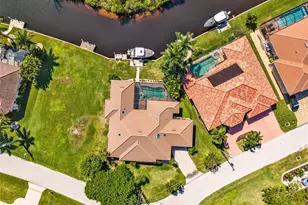 355 Trieste Dr, Punta Gorda, FL 33950 - Photo 2