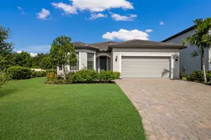 706 Gadwall Ct, Bradenton, FL 34212 - Photo 2