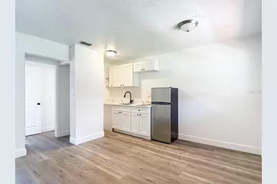 1409 College Park Lane, Tampa, FL 33612 - Photo 8