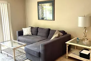 912 La Costa Cir, Sarasota, FL 34237 - Photo 16