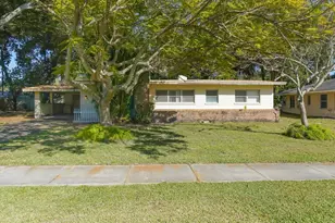 2461 Ringling Blvd, Sarasota, FL 34237 - Photo 2