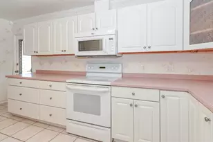 2461 Ringling Blvd, Sarasota, FL 34237 - Photo 16