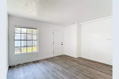 1409 College Park Lane, Tampa, FL 33612 - Photo 6