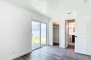 1409 College Park Ln, Tampa, FL 33612 - Photo 12