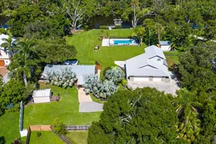 2504 Wilkinson Rd, Sarasota, FL 34231 - Photo 1