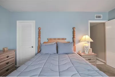 1050 Longboat Club Road #702, Longboat Key, FL 34228 - Photo 38