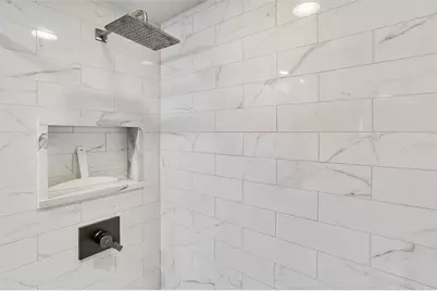 1050 Longboat Club Road #702, Longboat Key, FL 34228 - Photo 18