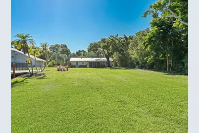 2506 Wilkinson Road, Sarasota, FL 34231 - Photo 2