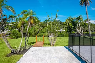 2504 Wilkinson Rd, Sarasota, FL 34231 - Photo 38