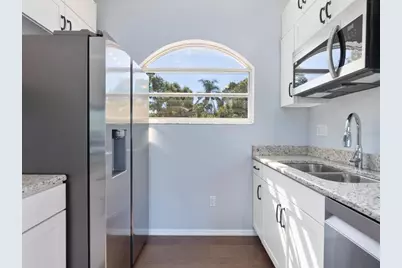 2504 Wilkinson Road, Sarasota, FL 34231 - Photo 24