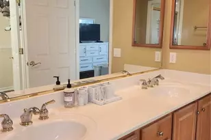 6642 Tailfeather Way, Bradenton, FL 34203 - Photo 18