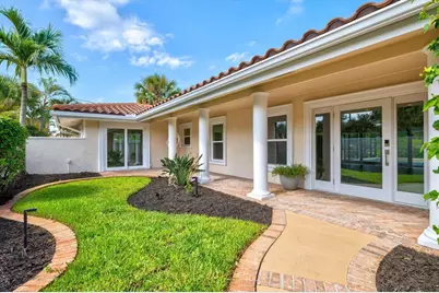 5012 Higel Avenue, Sarasota, FL 34242 - Photo 4