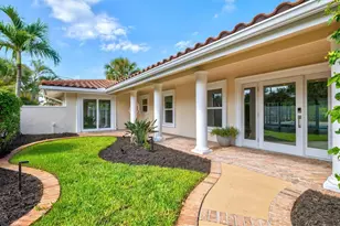 5012 Higel Ave, Sarasota, FL 34242 - Photo 4