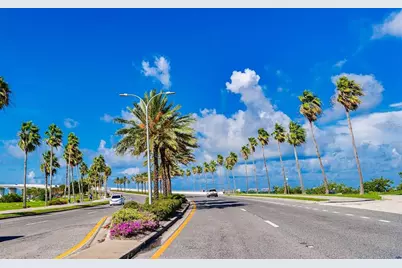 643 Calle De Peru, Sarasota, FL 34242 - Photo 38