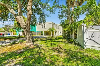 643 Calle De Peru, Sarasota, FL 34242 - Photo 6
