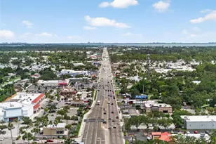 807 Melody Ln, Bradenton, FL 34207 - Photo 66