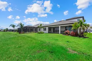 4705 Sweet Retreat Run, Lakewood Ranch, FL 34211 - Photo 32