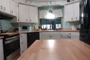 238 Palm Air Dr, Osprey, FL 34229 - Photo 6