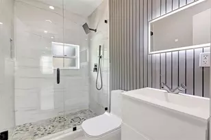 3234 Restful Ln, Sarasota, FL 34231 - Photo 18