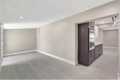 3234 Restful Lane, Sarasota, FL 34231 - Photo 12