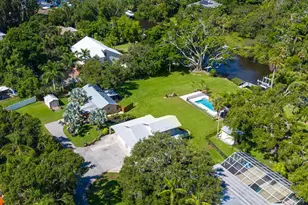 2506 Wilkinson Rd, Sarasota, FL 34231 - Photo 34