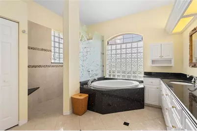 1985 Bel Air Star Parkway, Sarasota, FL 34240 - Photo 22