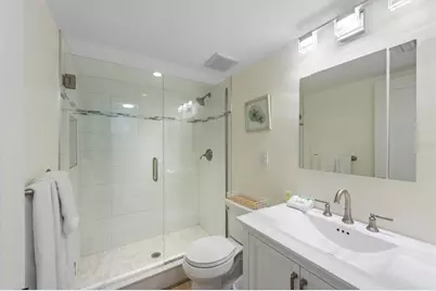 522 Pine Avenue #6B, Anna Maria, FL 34216 - Photo 14