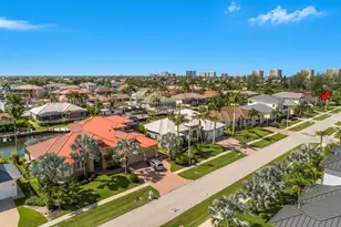 609 Crescent St, Marco Island, FL 34145 - Photo 52