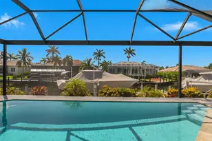 609 Crescent St, Marco Island, FL 34145 - Photo 44