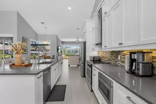 609 Crescent St, Marco Island, FL 34145 - Photo 18