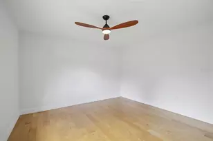 5387 Huntingwood Ct, Sarasota, FL 34235 - Photo 22