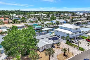 4216 Royal Palm Dr, Bradenton, FL 34210 - Photo 6