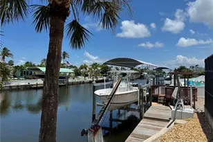 4216 Royal Palm Dr, Bradenton, FL 34210 - Photo 4