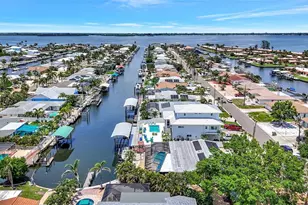 4216 Royal Palm Dr, Bradenton, FL 34210 - Photo 1