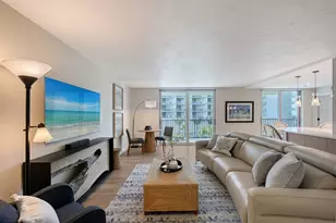 1701 Gulf of Mexico Dr, Longboat Key, FL 34228 - Photo 6