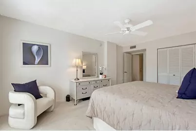 1701 Gulf Of Mexico Drive #404, Longboat Key, FL 34228 - Photo 20